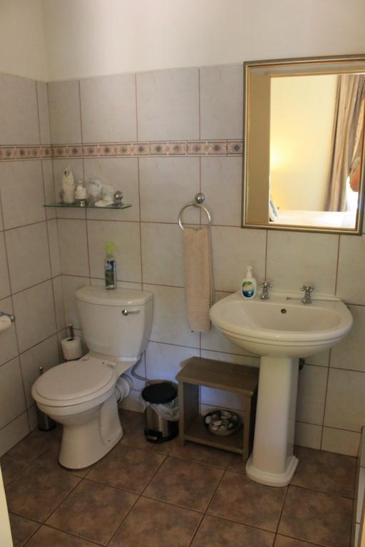 Duneside Guest House Richards Bay Rum bild