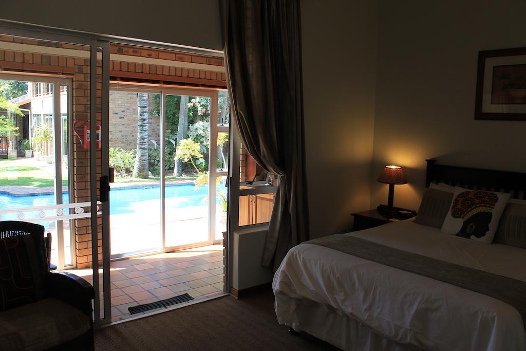 Duneside Guest House Richards Bay Rum bild
